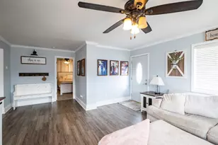 1226 S Ash St, Hobart, IN 46342 - Photo 3