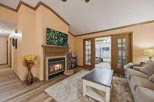 712 Dogwood Ct SW, Demotte, IN 46310 - Photo 9