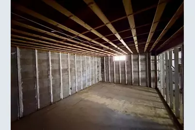 104 Foster Avenue, Elkhart, IN 46516 - Photo 11