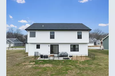 302 Holst Lane, Valparaiso, IN 46385 - Photo 23