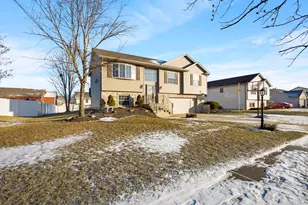 822 Seminole Dr, Lowell, IN 46356 - Photo 7