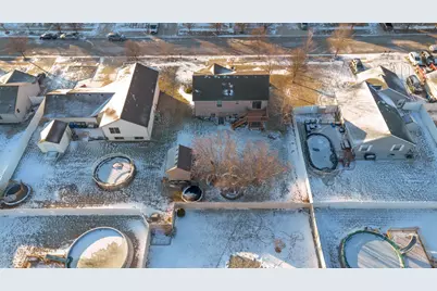 822 Seminole Drive, Lowell, IN 46356 - Photo 3