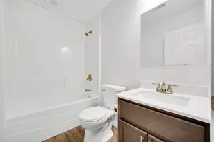 285 S Ivanhoe Rd, Kingsford Heights, IN 46346 - Photo 15