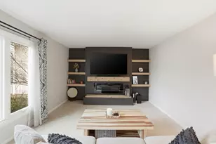 4042 Burning Tree Ct, Crown Point, IN 46307 - Photo 5