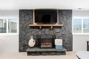 4042 Burning Tree Ct, Crown Point, IN 46307 - Photo 17