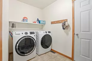 1926 Daisy St SE, Demotte, IN 46310 - Photo 29