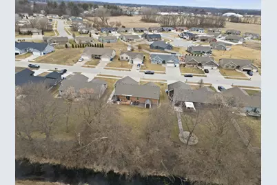 1926 Daisy Street SE, Demotte, IN 46310 - Photo 7