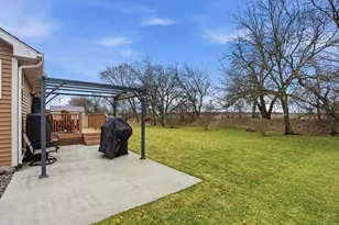 1926 Daisy St SE, Demotte, IN 46310 - Photo 37