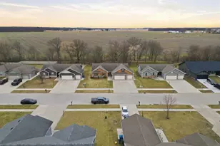 1926 Daisy St SE, Demotte, IN 46310 - Photo 3