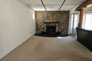 3054 Hickory St, Portage, IN 46368 - Photo 5