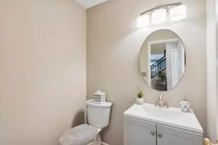 817 Mary Ellen Dr, Crown Point, IN 46307 - Photo 15