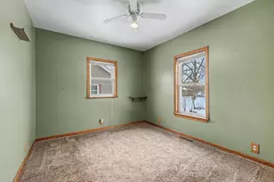 18 Genesse St, LaCrosse, IN 46348 - Photo 17