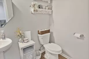 1201 Tower Ln, Chesterton, IN 46304 - Photo 11