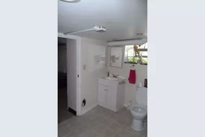 6808 Carolina Avenue, Hammond, IN 46323 - Photo 13