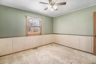 601 Aspen St, Hebron, IN 46341 - Photo 15