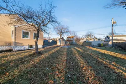 423 N Cline Avenue, Griffith, IN 46319 - Photo 33