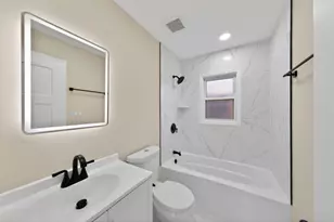 423 N Cline Ave, Griffith, IN 46319 - Photo 9