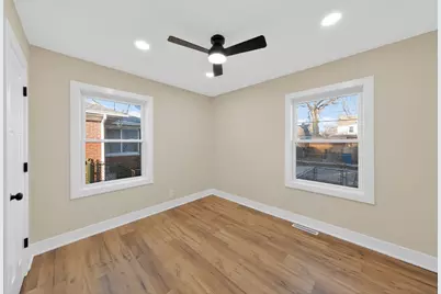 423 N Cline Avenue, Griffith, IN 46319 - Photo 13