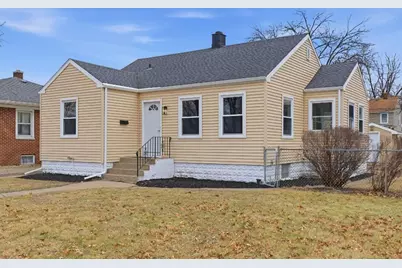 423 N Cline Avenue, Griffith, IN 46319 - Photo 1