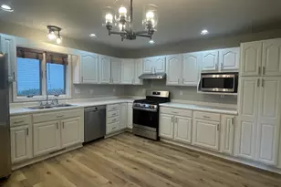 7521 Kil Ct, Schererville, IN 46375 - Photo 5