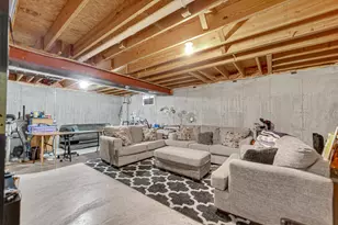 215 Talon Dr, Valparaiso, IN 46385 - Photo 23