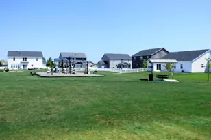 636 E 119th Pl, Crown Point, IN 46307 - Photo 33