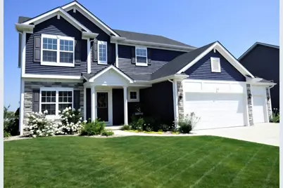 636 E 119th Place, Crown Point, IN 46307 - Photo 1