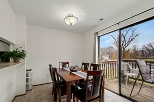 2023 Hawthorne Ln, Chesterton, IN 46304 - Photo 9