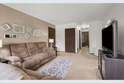 2023 Hawthorne Lane, Chesterton, IN 46304 - Photo 7