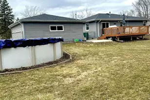 3303 W 79th Ave, Merrillville, IN 46410 - Photo 13