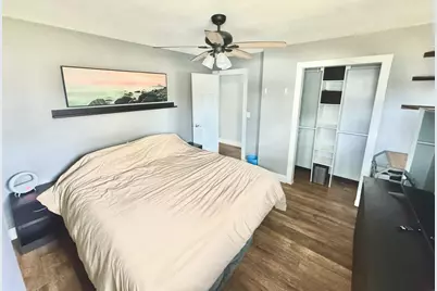 3303 W 79th Avenue, Merrillville, IN 46410 - Photo 7