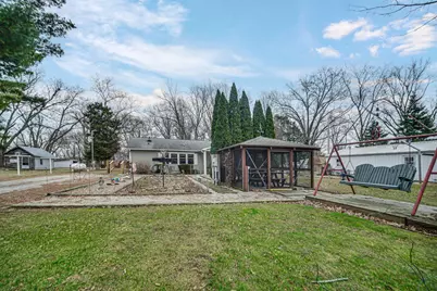 8571 S 800 W, Wanatah, IN 46390 - Photo 3