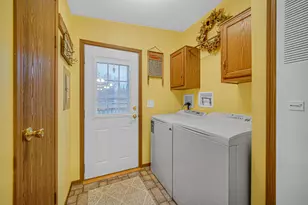 8571 S 800 W, Wanatah, IN 46390 - Photo 17