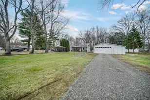 8571 S 800 W, Wanatah, IN 46390 - Photo 5