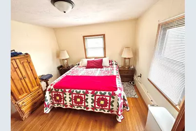 533 Grayton Road, Kingsford Heights, IN 46346 - Photo 9