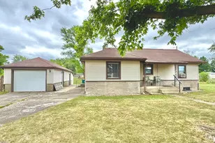 533 Grayton Rd, Kingsford Heights, IN 46346 - Photo 1