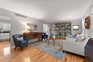 3705 Hemlock Dr, Valparaiso, IN 46383 - Photo 11