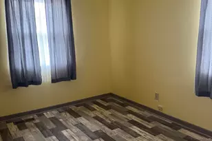 814 W Woodside Dr, Griffith, IN 46319 - Photo 13