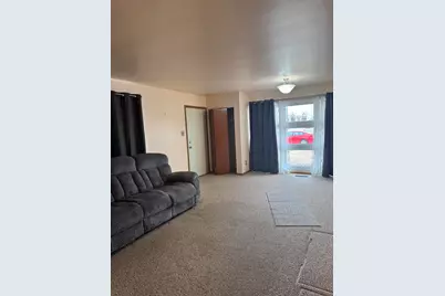 814 W Woodside Drive, Griffith, IN 46319 - Photo 3