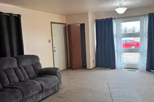 814 W Woodside Dr, Griffith, IN 46319 - Photo 3