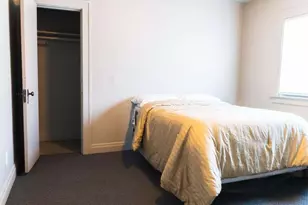 200 W 36th Pl, Gary, IN 46408 - Photo 13