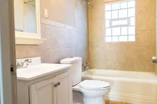 200 W 36th Pl, Gary, IN 46408 - Photo 7