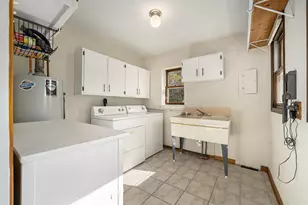 2525 Lakewood Dr, Dyer, IN 46311 - Photo 11