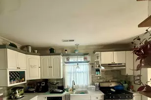 270 Woodlawn Ave, Chesterton, IN 46304 - Photo 5