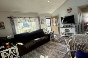 270 Woodlawn Ave, Chesterton, IN 46304 - Photo 3