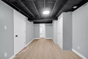 541 Taft Pl, Gary, IN 46404 - Photo 13