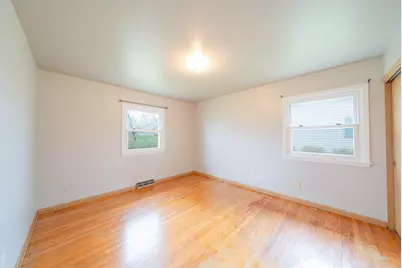 401 Michele Avenue, Crown Point, IN 46307 - Photo 9