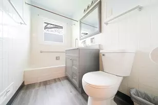 401 Michele Ave, Crown Point, IN 46307 - Photo 13