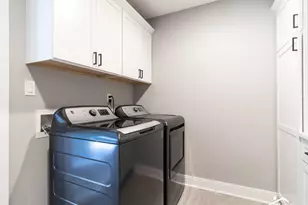 1922 Louis Dr, Crown Point, IN 46307 - Photo 63