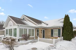 2340 Allison Cir, Valparaiso, IN 46383 - Photo 23